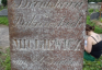 Photo montrant Tombstone of Aniela Dąbrowska and Bronisława Mickiewicz