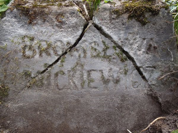 Inscription on the gravestone of Bronislawa Mickiewicz, Ross Cemetery in Vilnius, as of 2013