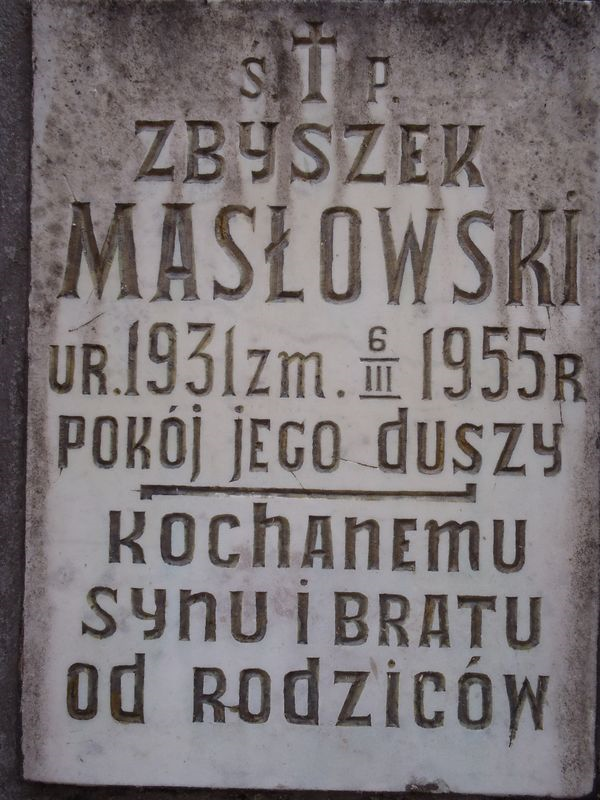 Inskrypcja na nagrobku Zbyszka Masłowskiego, cmentarz na Rossie w Wilnie, stan z 2013