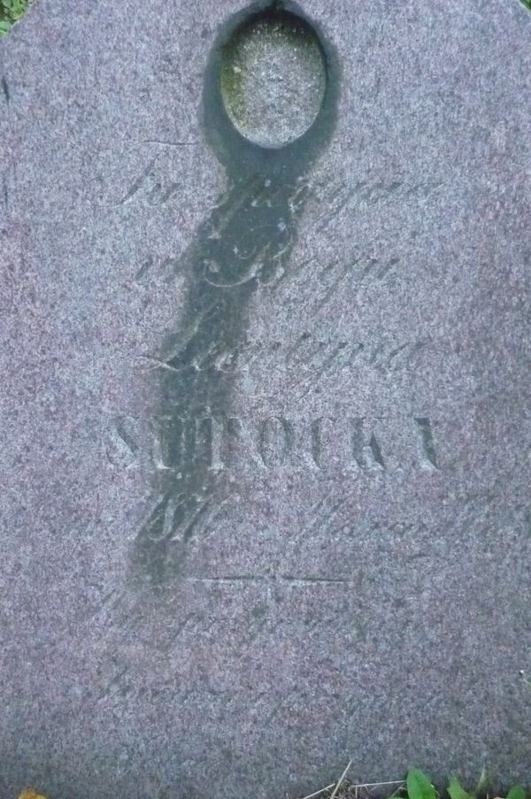 Gravestone inscription of Leontyna Sutocka, Na Rossie cemetery in Vilnius, as of 2013