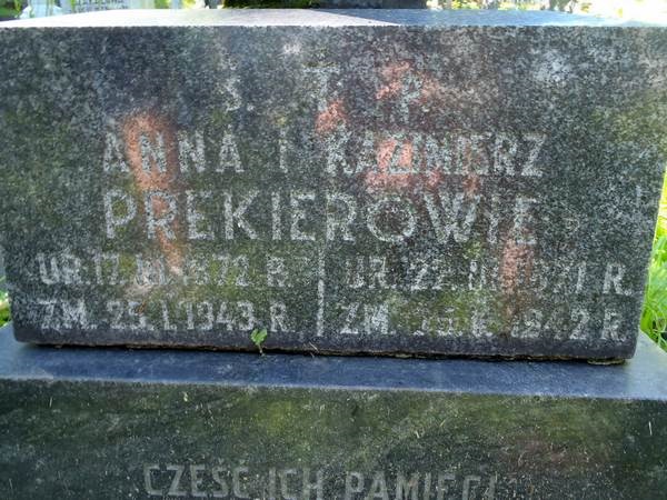 Inskrypcja na nagrobku Anny i Kazimierza Prekierów, cmentarz na Rossie w Wilnie, stan z 2013