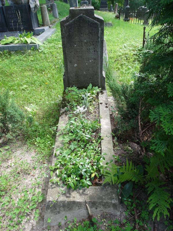 Tombstone of Józefa Kuczewska, Ross cemetery in Vilnius, as of 2013.