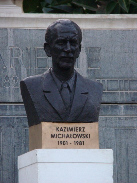 Bust of Kazimierz Michałowski, 2007, Egyptian Museum in Cairo