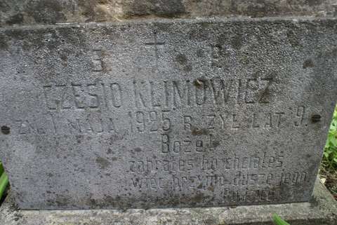 Fragment of a tombstone of Czeslaw Klimowicz, Na Rossie cemetery in Vilnius, 2013