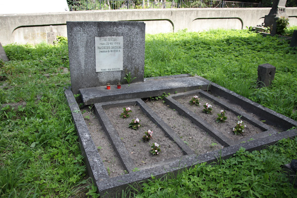 Nagrobek Małgorzaty i Michała Druskontów, cmentarz na Rossie w Wilnie, stan z 2013