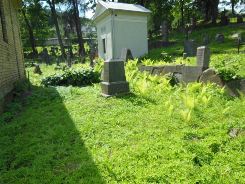 Nagrobek rodziny Zeidler, cmentarz na Rossie, stan z 2013 roku