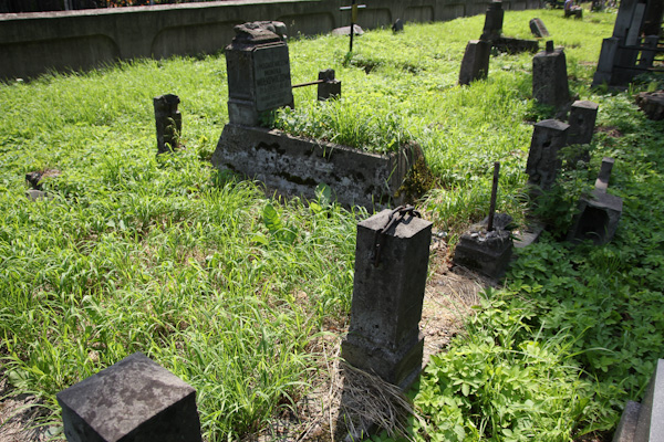 Надгробок Моніки Волкович, кладовище Росса, Вільнюс, 2013