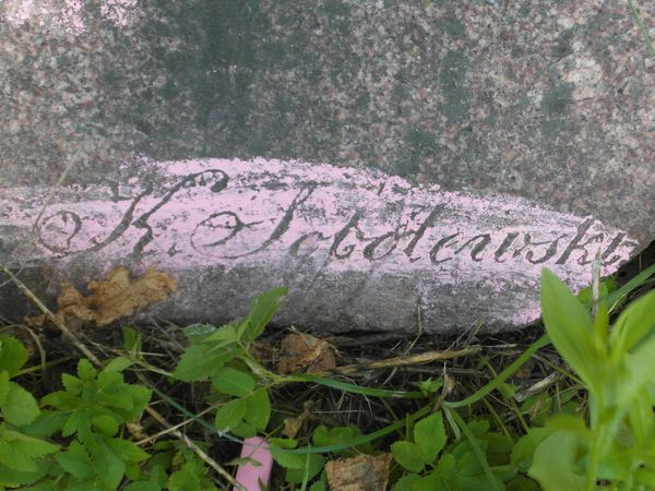 Detal nagrobka Feliksa Staszyńskiego, cmentarz Na Rossie w Wilnie, stan z 2013