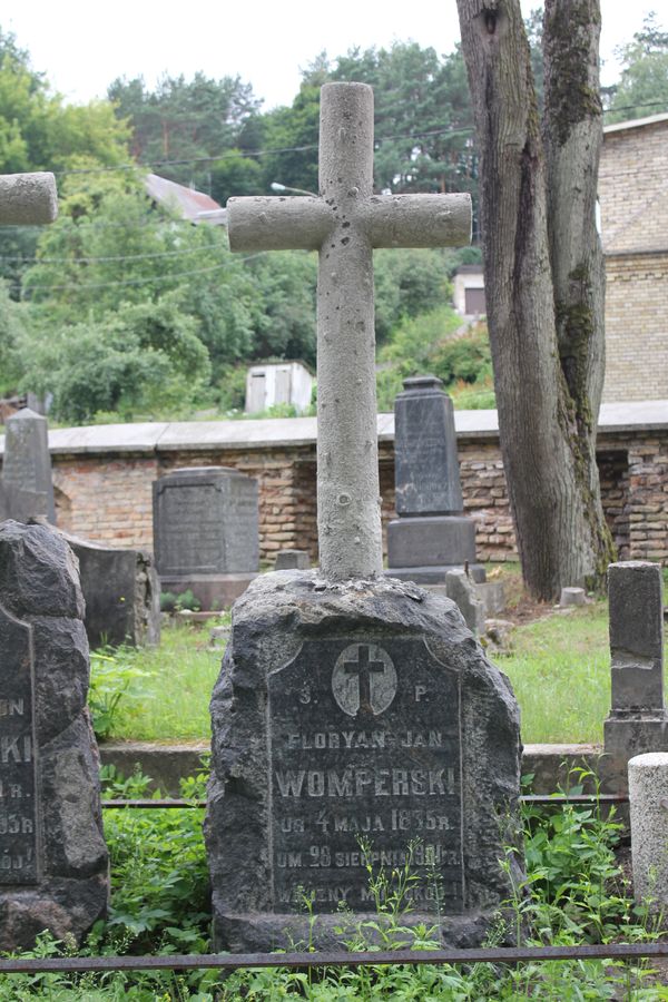 Tombstone of Florian Womperski, Na Rossie cemetery in Vilnius, as of 2013.