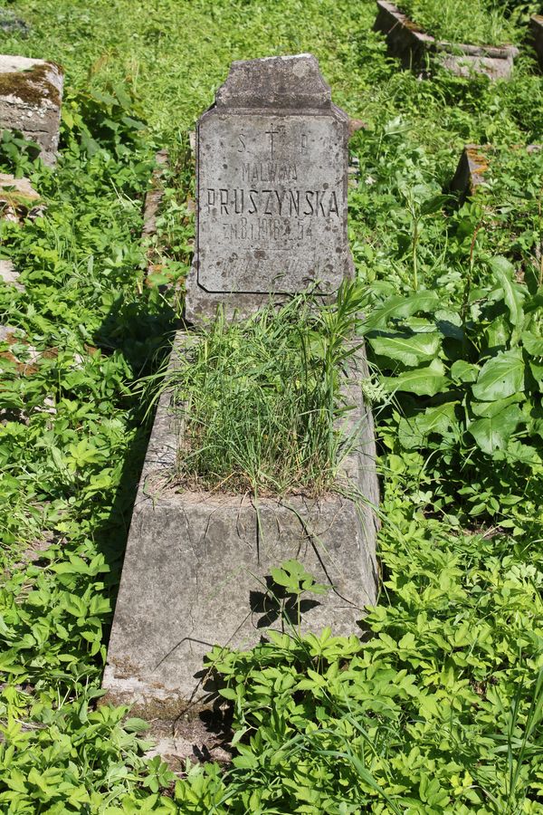 Tombstone of Malwina Pruszyńska, Ross cemetery, as of 2013