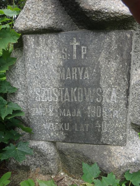 Inscription from the gravestone of Maria Szostakowska, Na Rossie cemetery in Vilnius, as of 2013.