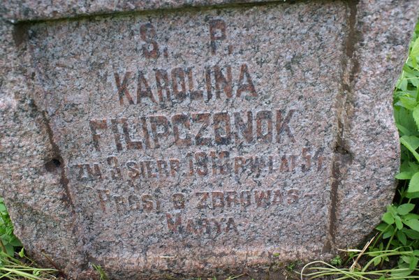Fragment of Karolina Filipczonok's tombstone, Ross Cemetery in Vilnius, as of 2013