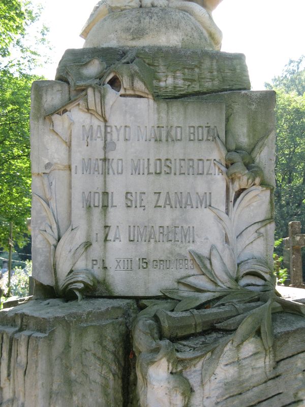 Inscription from the tombstone of the Rtauld-Ratyński family, Ross Cemetery in Vilnius, as of 2013.