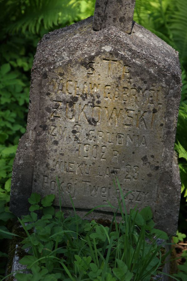 Tombstone of Waclaw Zhukowski, Na Rossie cemetery in Vilnius, as of 2013