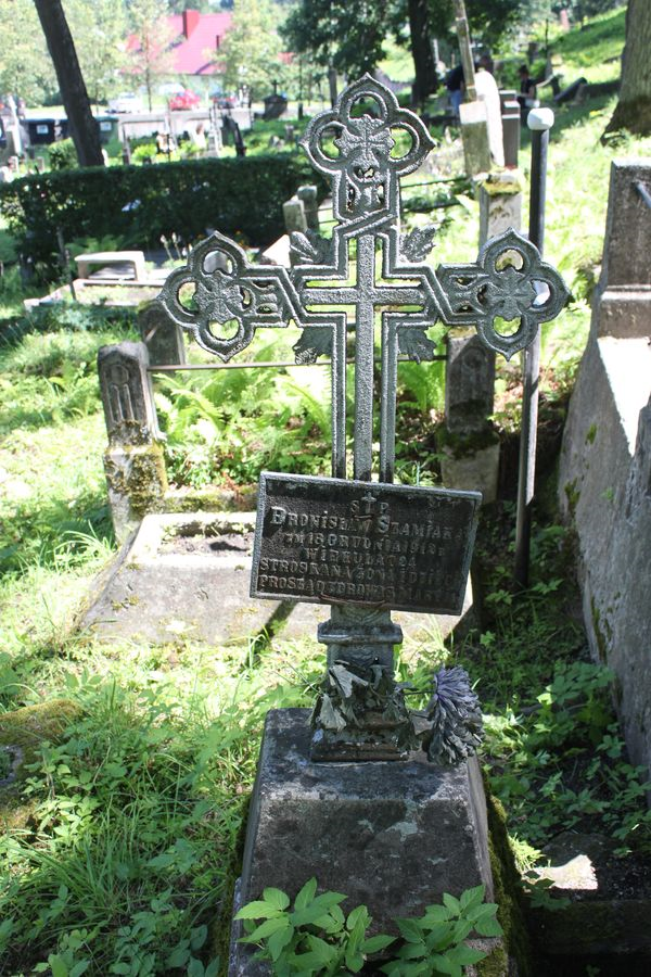 Tombstone of Bronislaw Shamiak, Ross Cemetery in Vilnius, state 2013