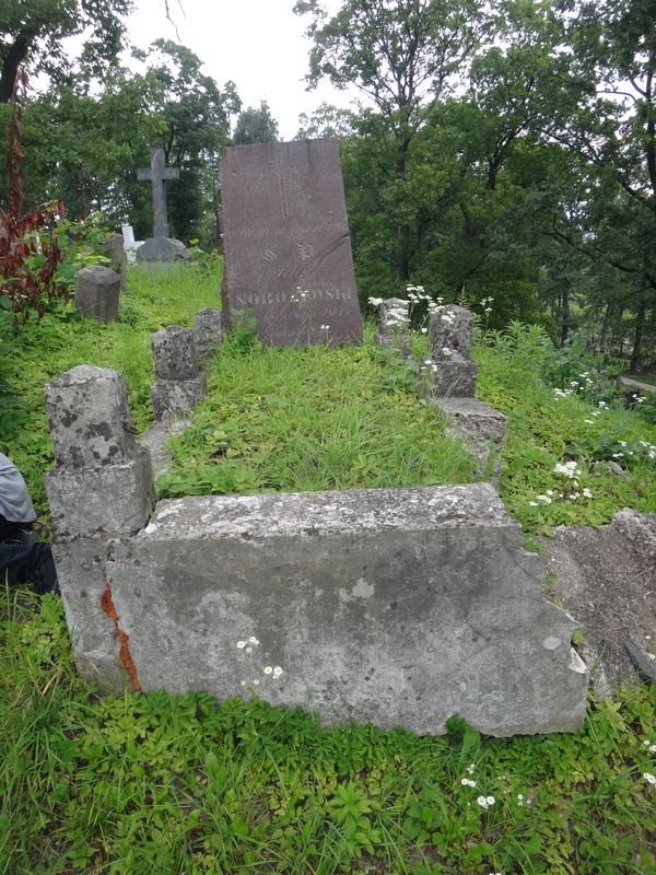 Nagrobek Felixa Sobolewskiego, cmentarz Na Rossie w Wilnie, stan z 2013 r.