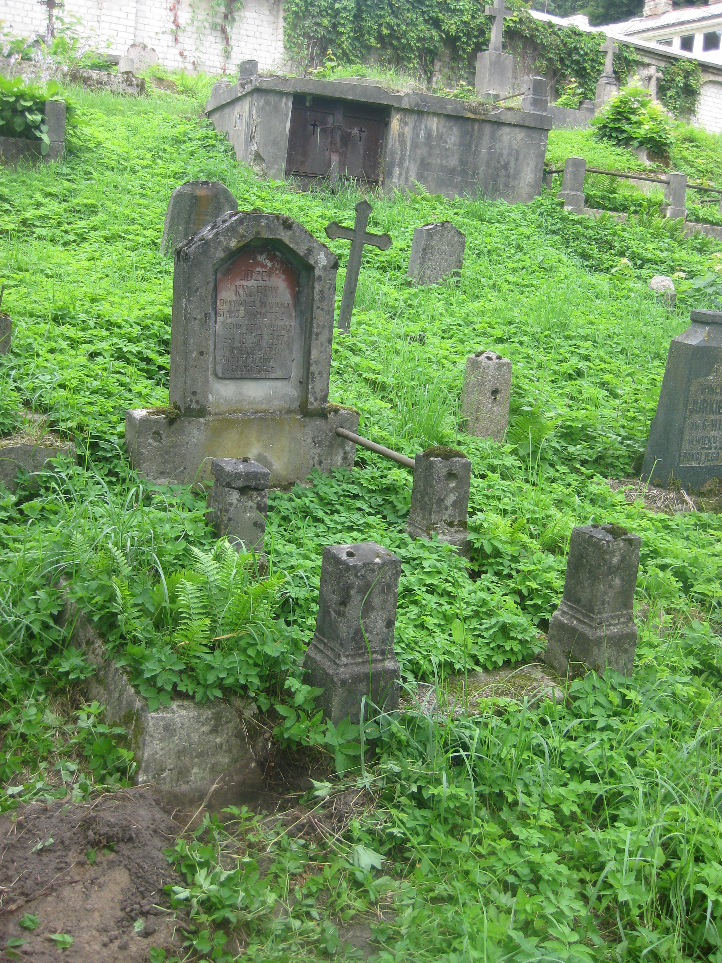 Tombstone of Joseph Krops, Na Rossie cemetery in Vilnius, as of 2013.