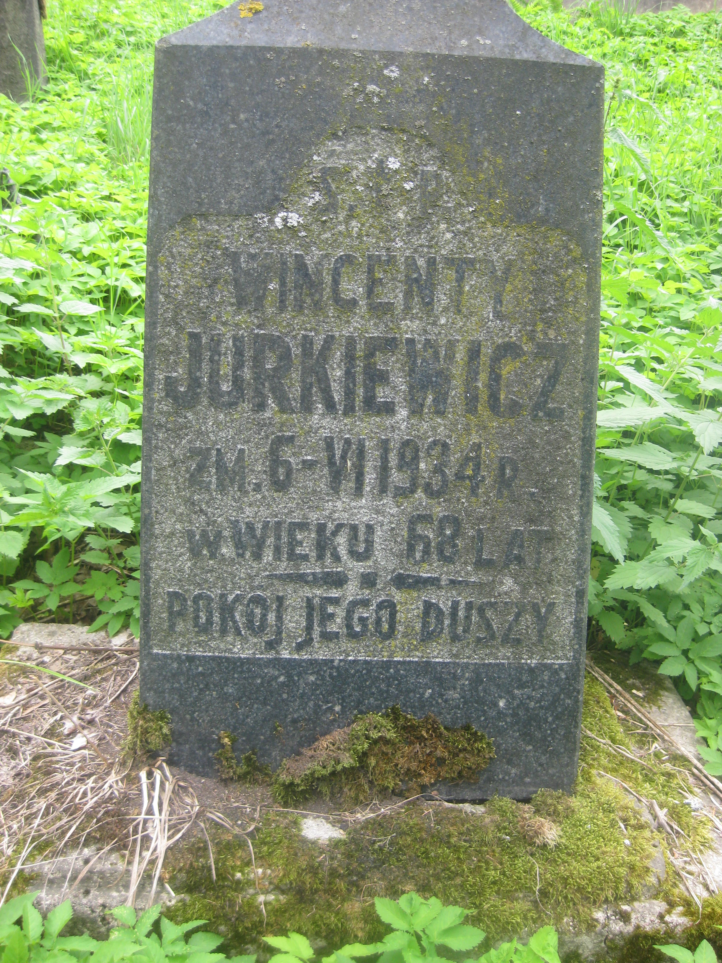 Fragment of the tombstone of Wincenty Jurkiewicz, Na Rossie cemetery in Vilnius, as of 2013.