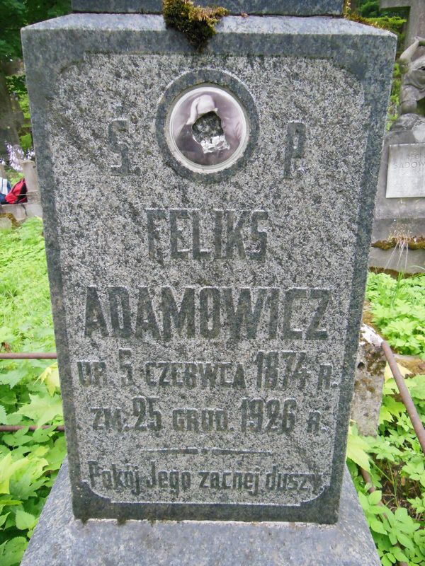 Inskrypcja nagrobka Feliksa Adamowicza, cmentarz Na Rossie w Wilnie, stan z 2013