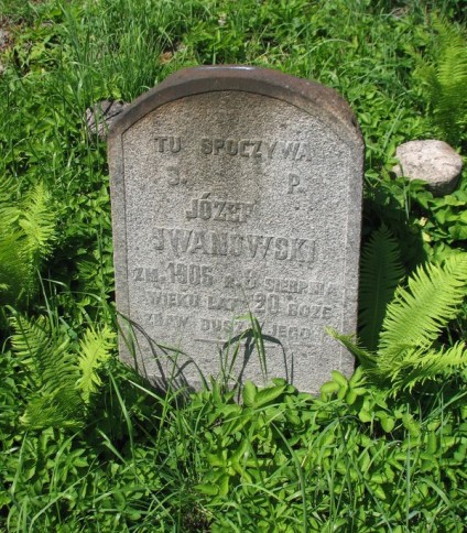 Nagrobek Józefa Jwanowskiego, cmentarz na Rossie, stan z 2013 roku
