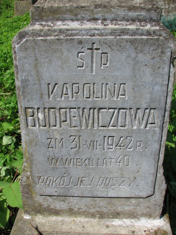 Tombstone of Karolina Budrewicz, Ross cemetery in Vilnius, as of 2013.