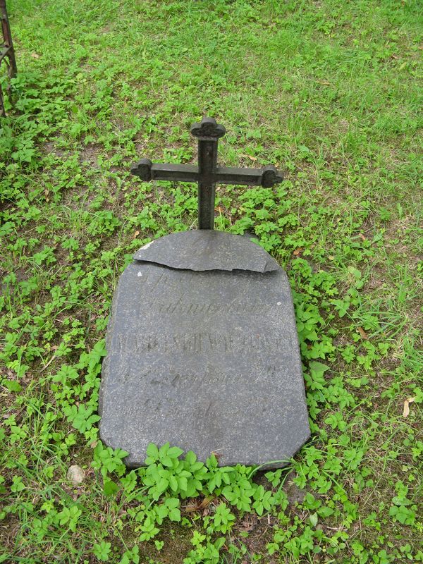 Tombstone of Elżbieta Marcinkiewicz, Ross cemetery in Vilnius, as of 2013.