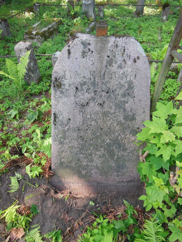 Tombstone of Alexandra and Jan Kodzi, Jan and Ludwika Rakoski, Na Rossie cemetery in Vilnius, as of 2013