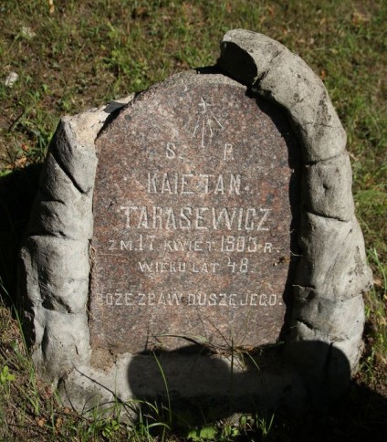 Nagrobek Kajetana Tarasewicza, cmentarz Na Rossie w Wilnie, stan z 2013