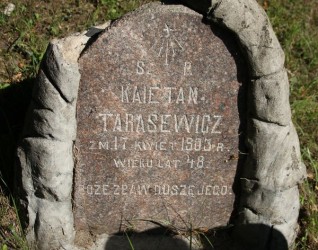 Nagrobek Kajetana Tarasewicza, cmentarz Na Rossie w Wilnie, stan z 2013