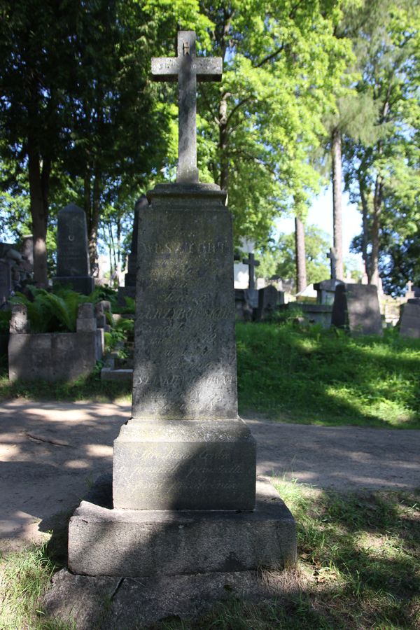 Tombstone of Franciszek and Maria Grzybowski, Edmund and Maria Stankiewicz and Jan, Ludwik and Teresa Wesztort, Na Rossie cemetery in Vilnius, as of 2013