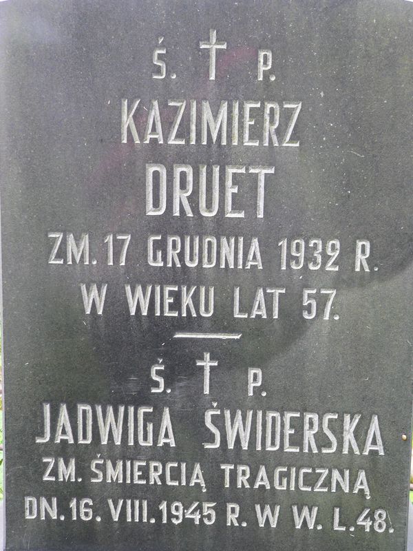 Fragment of the tombstone of Kazimierz Druet and Jadwiga Świderska, Na Rossie cemetery in Vilnius, as of 2013.