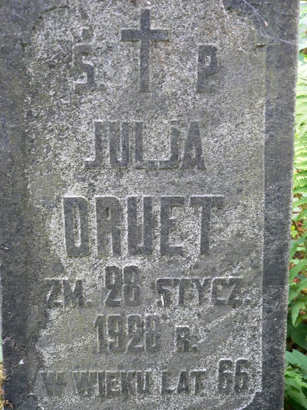 Fragment of Julia Druet's tombstone, Na Rossa cemetery in Vilnius, as of 2013.
