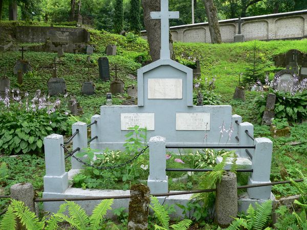 Могила Марії Юранч та Гелени і Казімєжа Мацейовських на кладовищі На Росса у Вільнюсі, станом на 2013 рік.