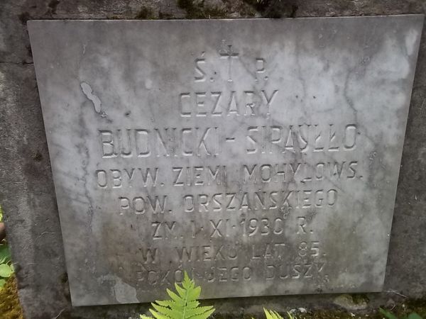 Inskrypcja nagrobka Cezarego Budnickiego-Sipayłło, cmentarz Na Rossie w Wilnie, stan z 2013
