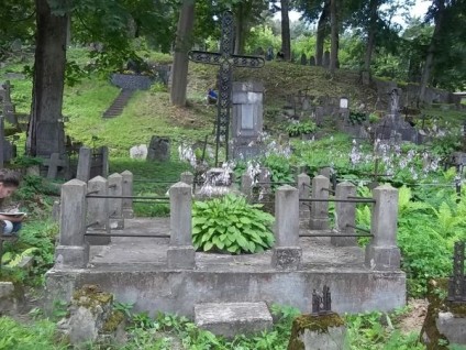 Grobowiec rodziny Pietryków, cmentarz Na Rossie w Wilnie, stan z 2013