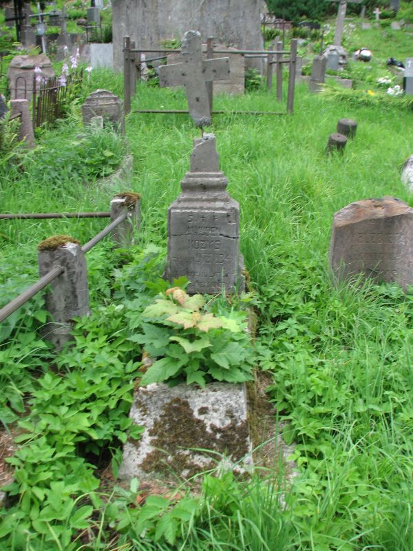 Tombstone of Nikodem Kozys, Ross cemetery, as of 2013