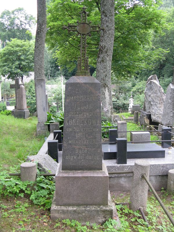 Nagrobek Julii Korolkowej, cmentarz na Rossie w Wilnie, stan z 2013 r.