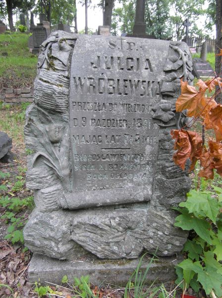 Tombstone of Julia Wróblewska, Na Rossie cemetery in Vilnius, as of 2013