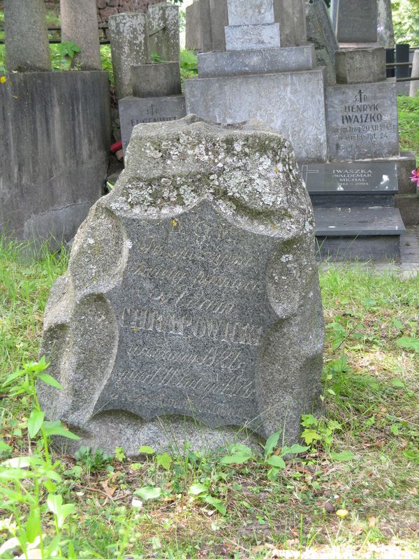 Nagrobek Adama Chrapowickiego, cmentarz na Rossie w Wilnie, stan z 2013 r.