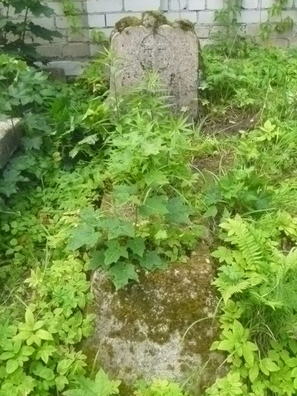 Tombstone of Olimpia Swiezynska, Ross cemetery, as of 2013