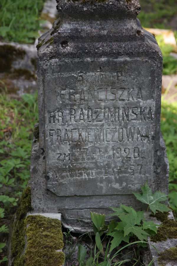 Tombstone of Franciszka Frąckiewicz, Na Rossie cemetery in Vilnius, state of 2013