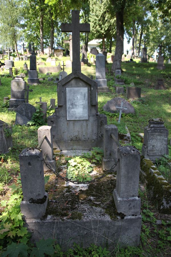 Tombstone of Jan Dowgierda, Na Rossie cemetery in Vilnius, as of 2013