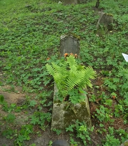 Nagrobek Tekli Uzorko, cmentarz Na Rossie w Wilnie, stan z 2013