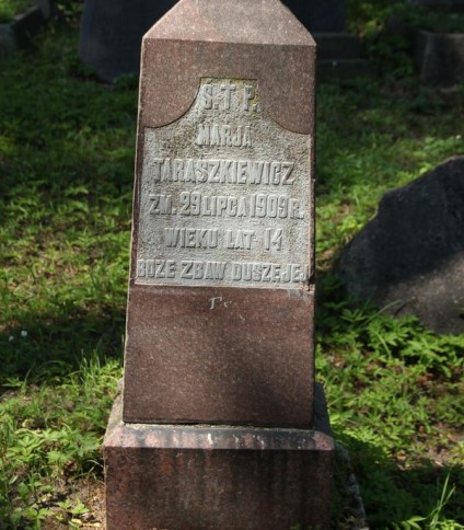 Nagrobek Marii Taraszkiewicz, cmentarz Na Rossie w Wilnie, stan z 2013