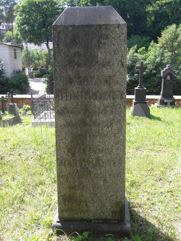 Nagrobek rodziny Szczyt - Niemirowicz, cmentarz na Rossie w Wilnie, stan z 2013 r.