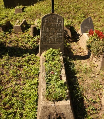 Nagrobek Wincenty Jabłońskiej, cmentarz Na Rossie w Wilnie, stan z 2013