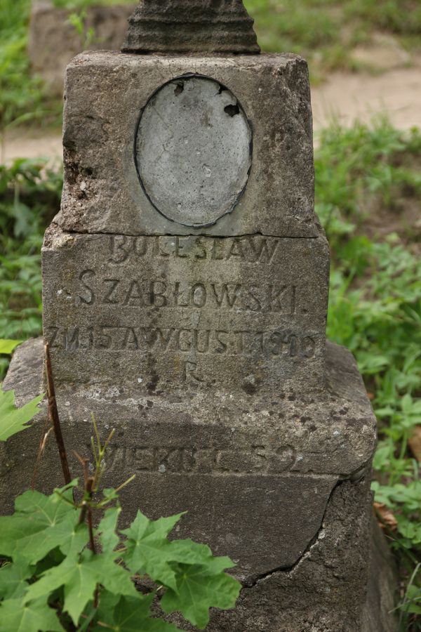Nagrobek Bolesława Szabłowskiego, cmentarz Na Rossie w Wilnie, stan z 2013
