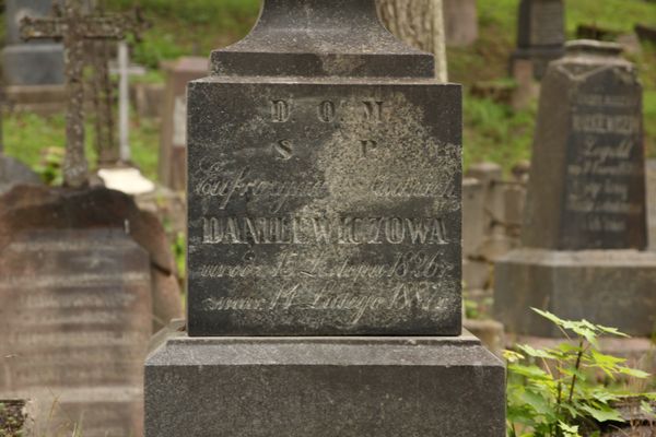 Tombstone of Euphrosinia Danilewicz, Na Rossie cemetery in Vilnius, as of 2013