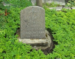 Nagrobek Ireny Stankowskiej, cmentarz Na Rossie w Wilnie, stan z 2013 r.