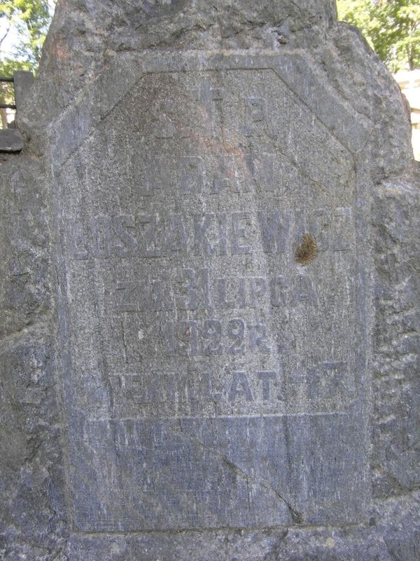 Fragment nagrobka Adama Loszakiewicza, cmentarz na Rossie w Wilnie, stan z 2014